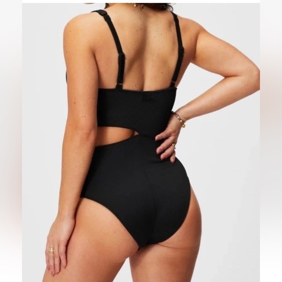 Fabletics One Piece black Swimsuit bathing suit Asymmetrical Cutout medium new - Picture 11 of 12